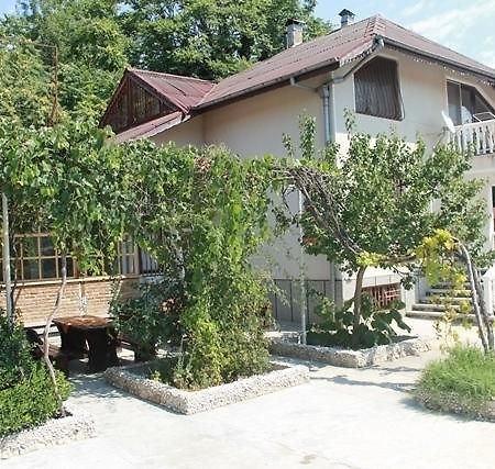 El Dorado Holiday Village 크레네보 외부 사진